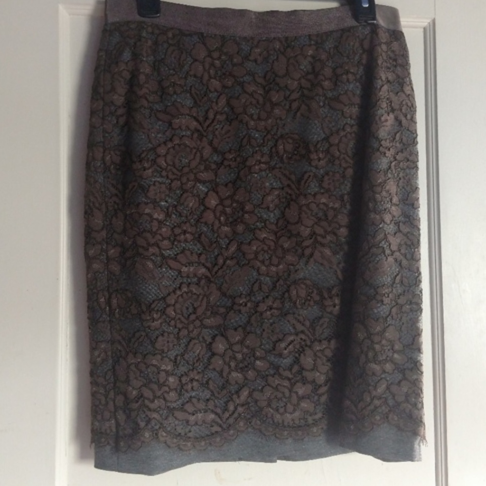 LOFT Lace Pencil Skirt